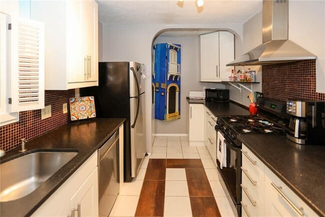 Building Photo - 402 Olde Mill Ln