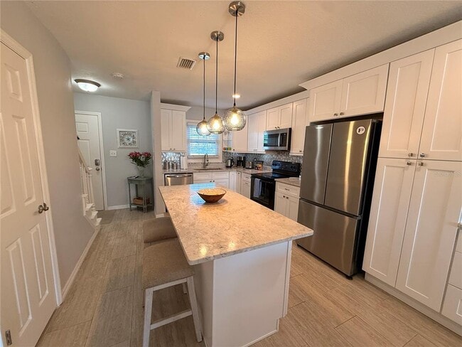 Building Photo - 4750 Snook Dr SE