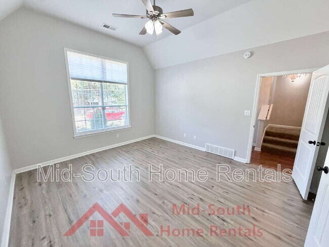Building Photo - 1568 Wynne Rd