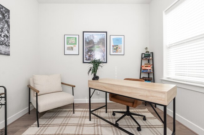 Building Photo - 816 Sienna Palm Ln