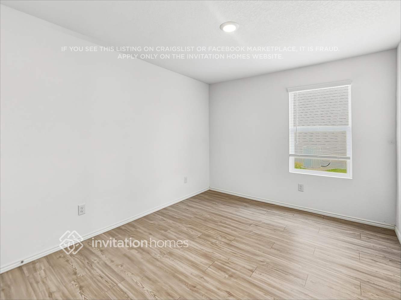 Building Photo - 136 Parish Ln