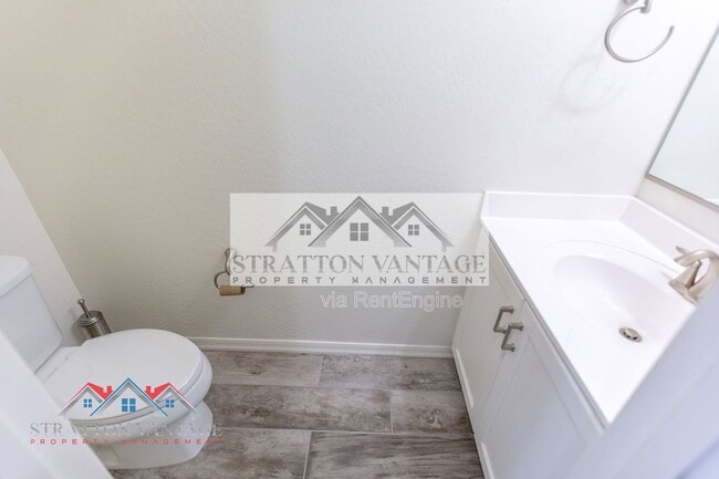 Building Photo - 1953 W Kinfield Trail