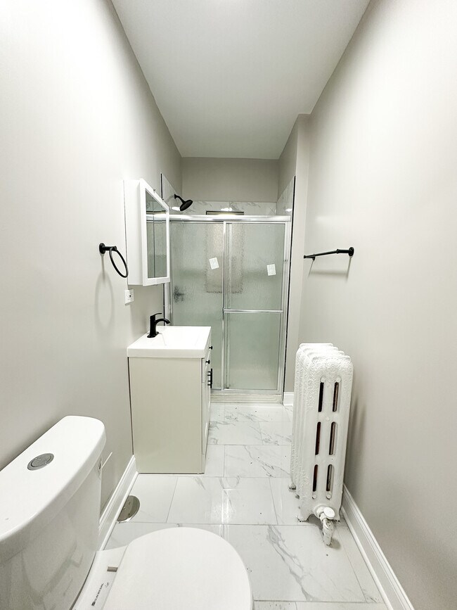 Building Photo - 4134 N Keystone Ave