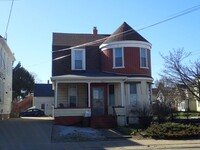 Building Photo - 735 W 26th St