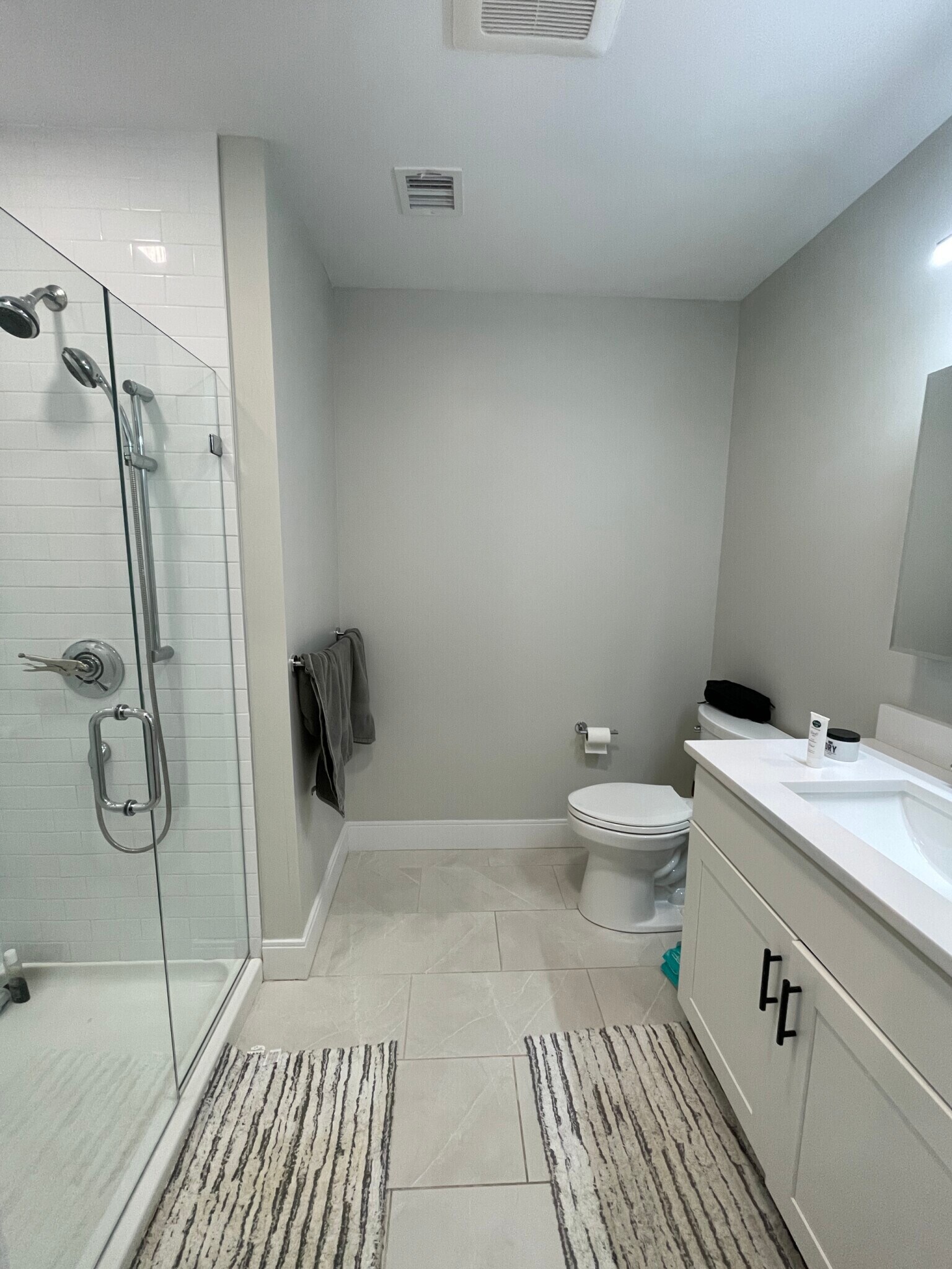 Building Photo - 200 Old Colony Ave