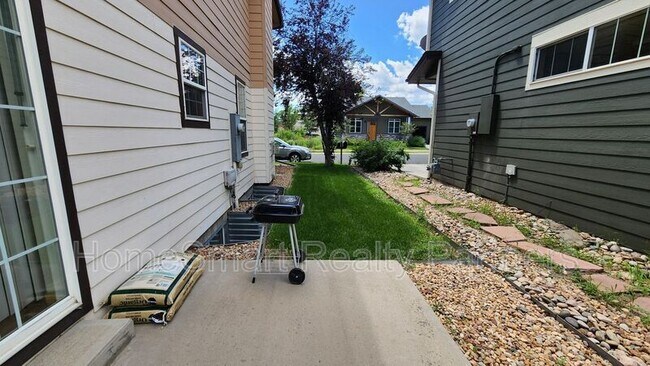 Building Photo - 508 Ridge Ave