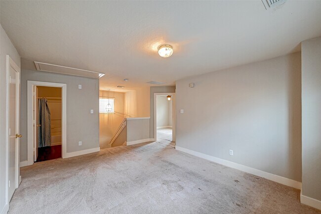 Building Photo - 7603 Chalk Hill