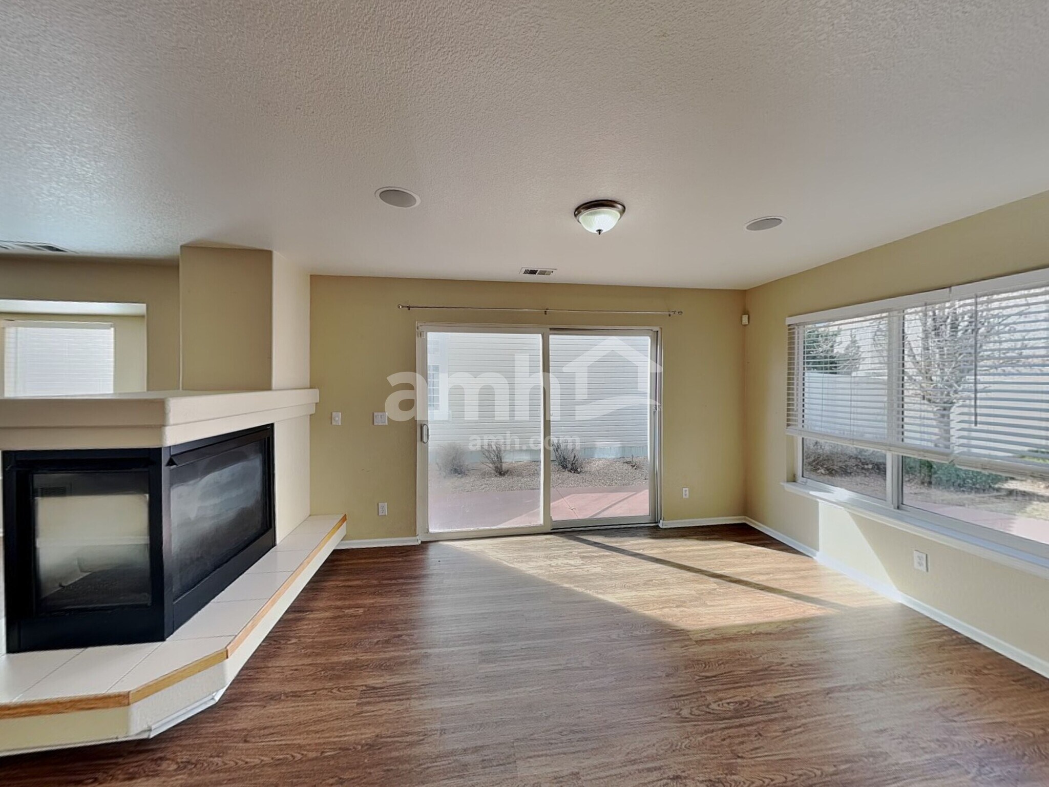 Building Photo - 18763 E 51st Ave