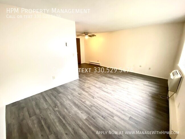 Building Photo - 1821 Ferndale Rd NW