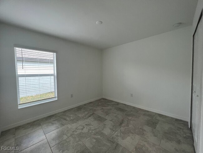 Building Photo - 4085 Villa Doria Ct