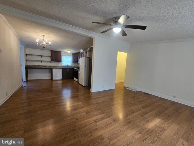 Building Photo - 103 Beth Pl