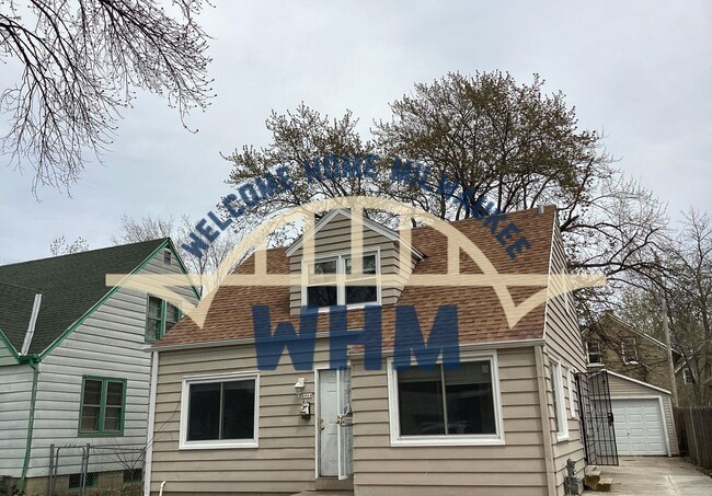 Building Photo - 4464 N 38th St