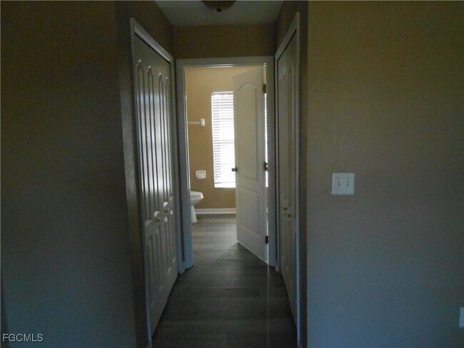 Building Photo - 3208 71st St W