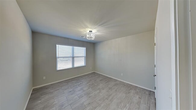 Building Photo - 10704 SW 23rd Ter