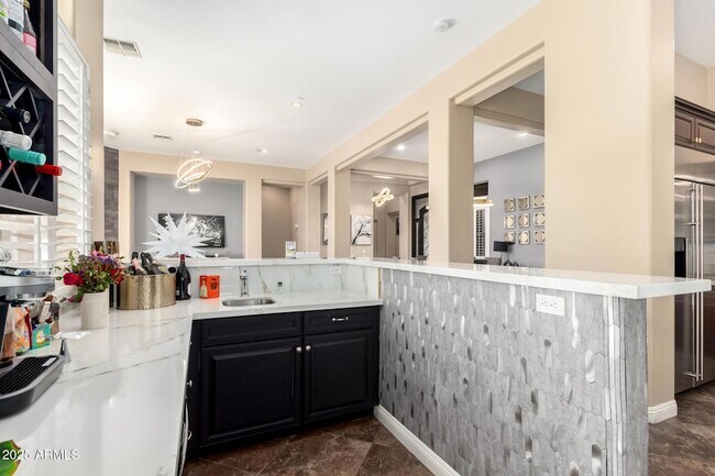 Building Photo - 4935 W Yearling Rd