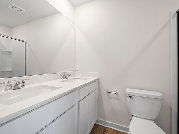 Building Photo - 2705 Fordham St