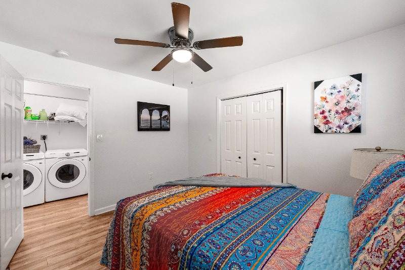 Building Photo - 5989 Bowden St