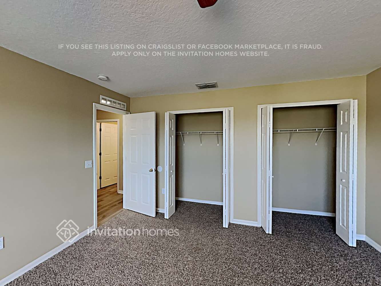 Building Photo - 13501 Mango Bay Dr