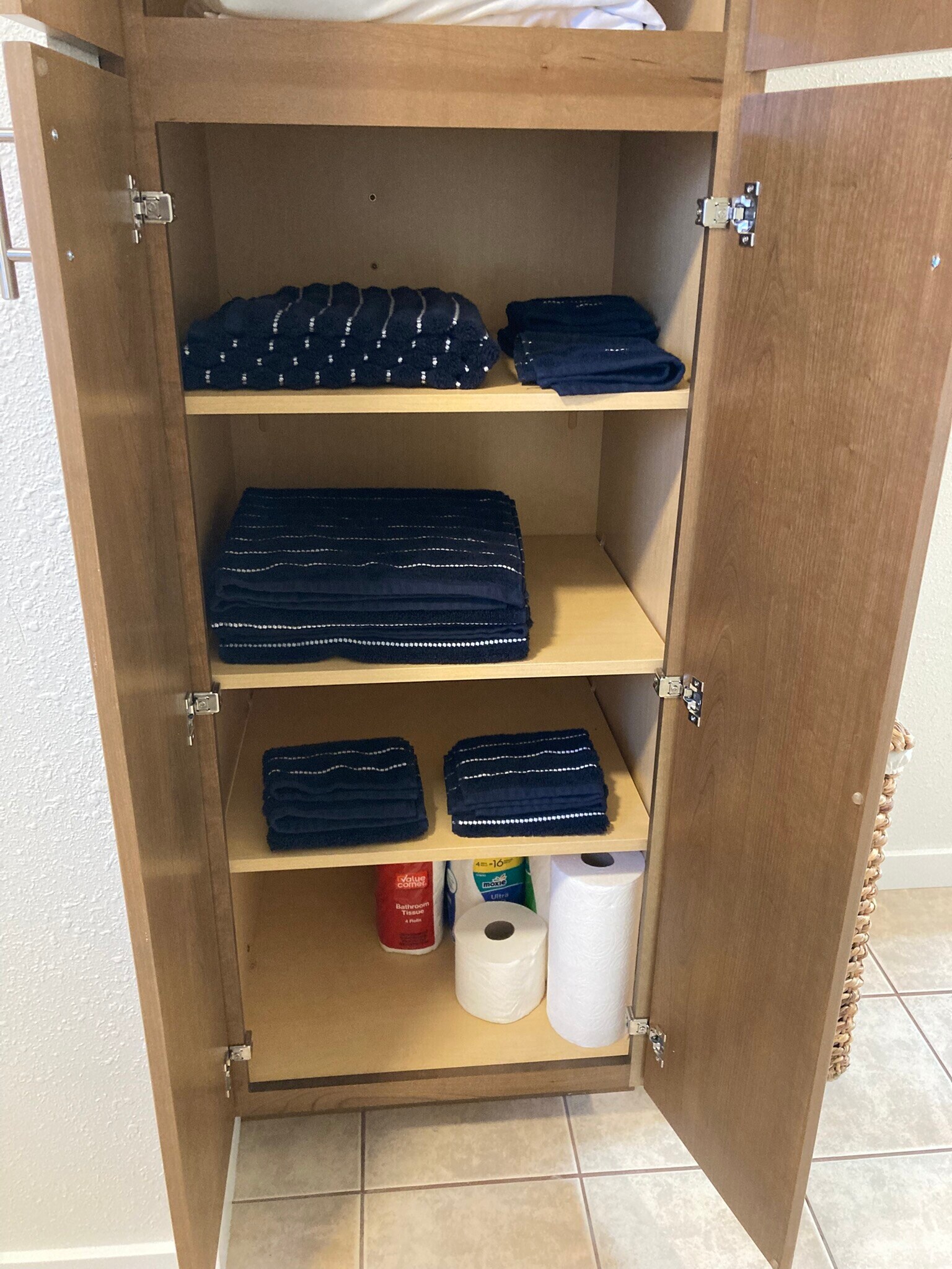 Building Photo - 14275 Avon Allen Rd