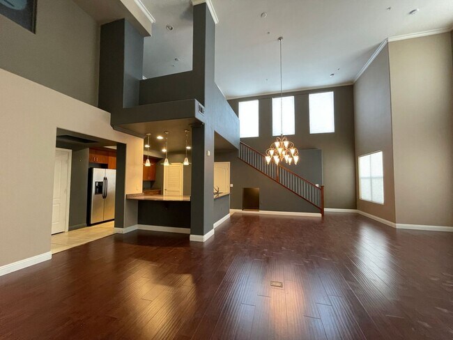 Building Photo - Coming Soon-Gorgeous & Spacious Loft Style 1 Bedroom Unit in Guard Gated Manhattan Condos!
