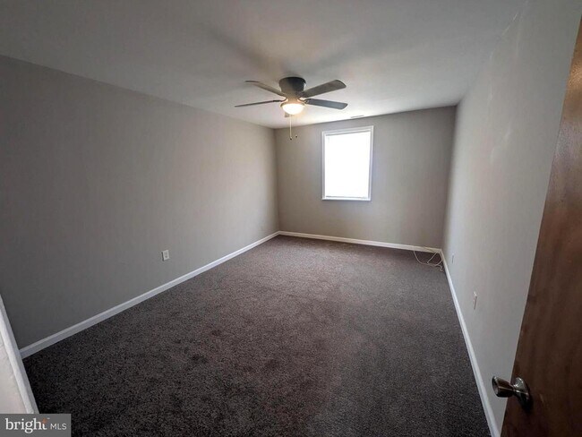 Building Photo - 8034 Craig St