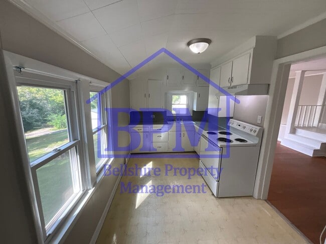 Building Photo - Charming 2-Bedroom Home in the Heart of Di...