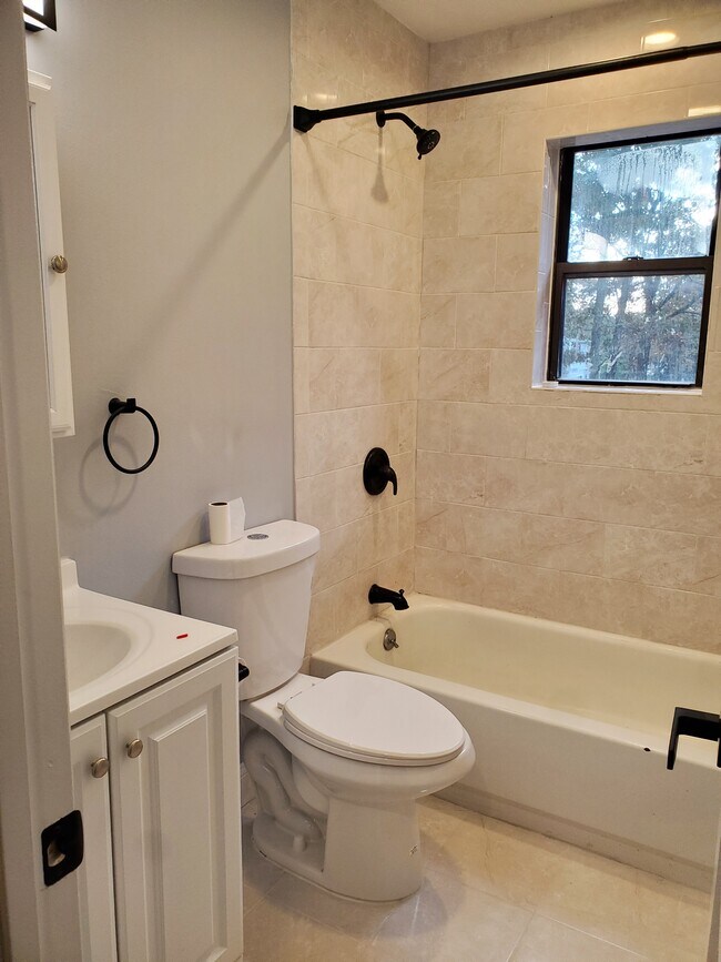 1st Floor Bath - 24 Colin Dr