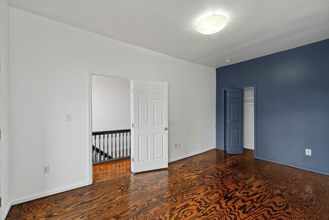 Building Photo - 5169 Butler St