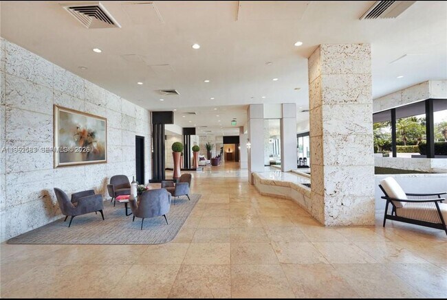 Building Photo - 1000 W Island Blvd