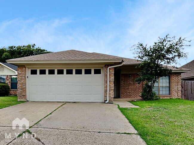 Building Photo - 1509 Brook Forest Dr