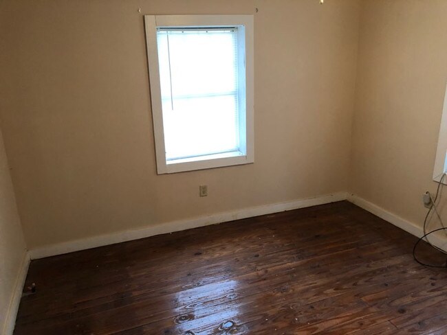 Building Photo - 211 Lancaster Street