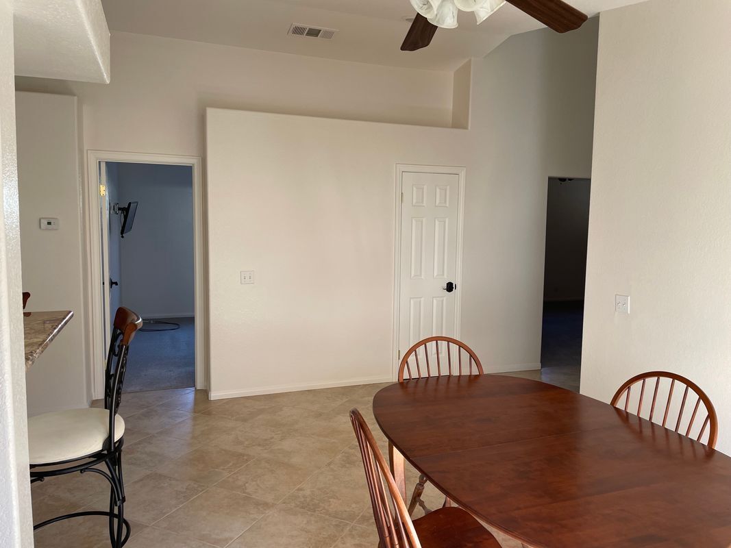 Building Photo - 53865 Avenida Mendoza