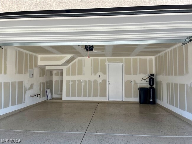 Building Photo - 10777 Evelyn Yard Ct