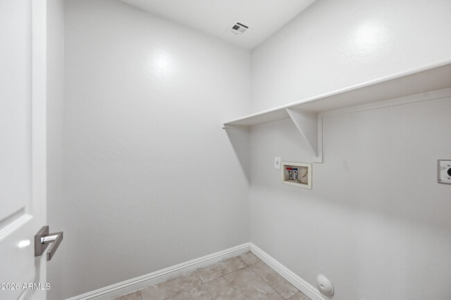Building Photo - 1330 S 121st Dr
