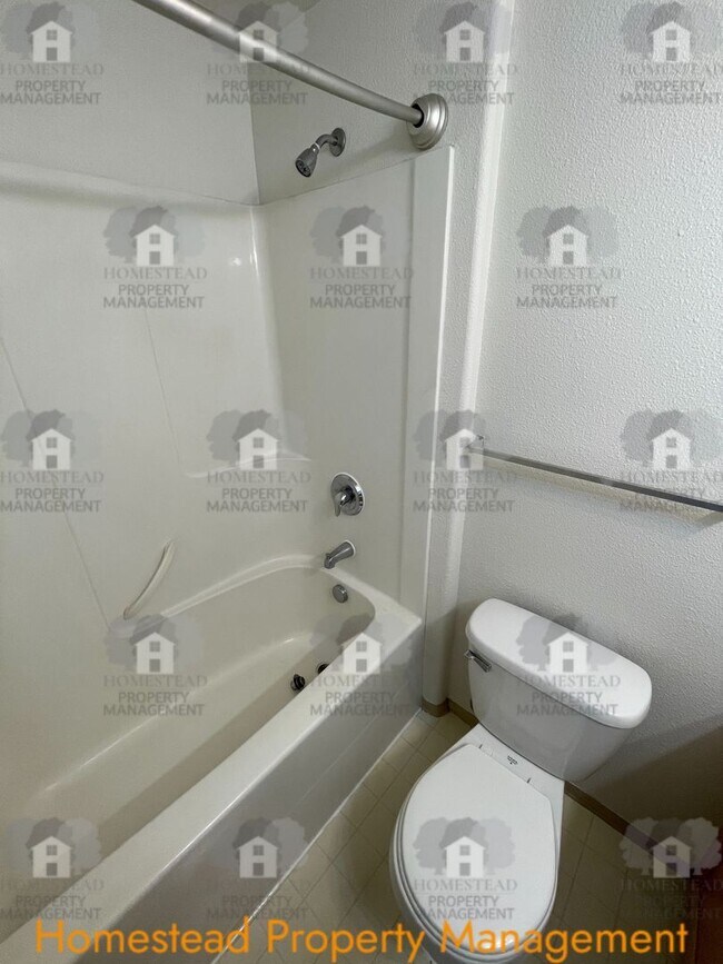 Building Photo - 166