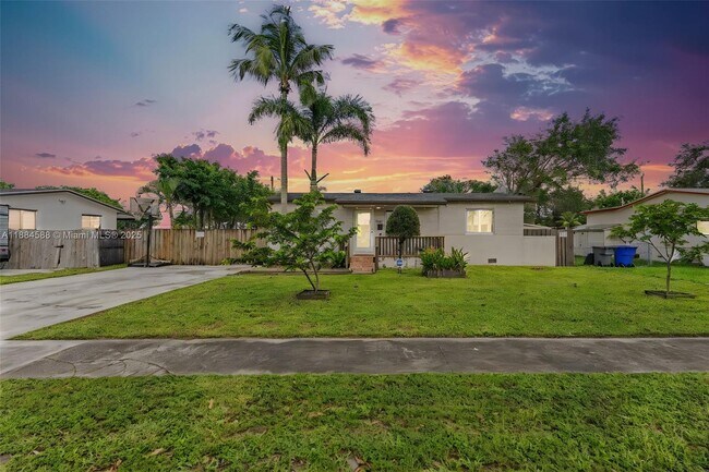 Primary Photo - 7557 Farragut St