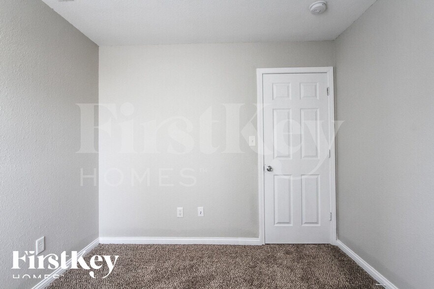 Building Photo - 11608 Hornickel Ct