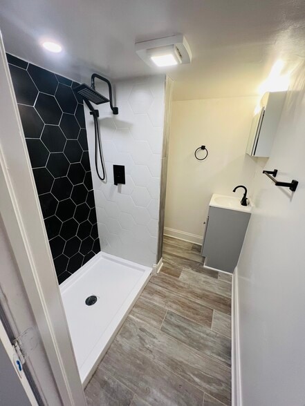 Bathroom #2 - 1266 Riverside Ave