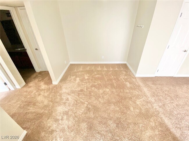 Building Photo - 5405 Indian River Dr