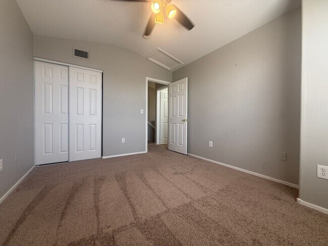 Building Photo - 2110 E Saltsage Dr