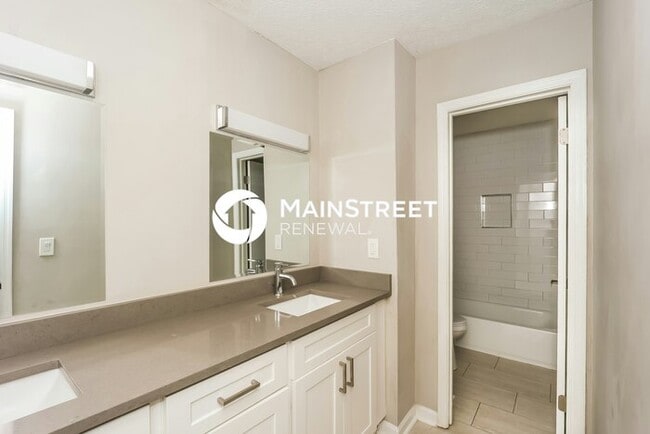 Building Photo - 4 Bedroom Pet-Friendly Home in Decatur, GA with Main Street Renewal