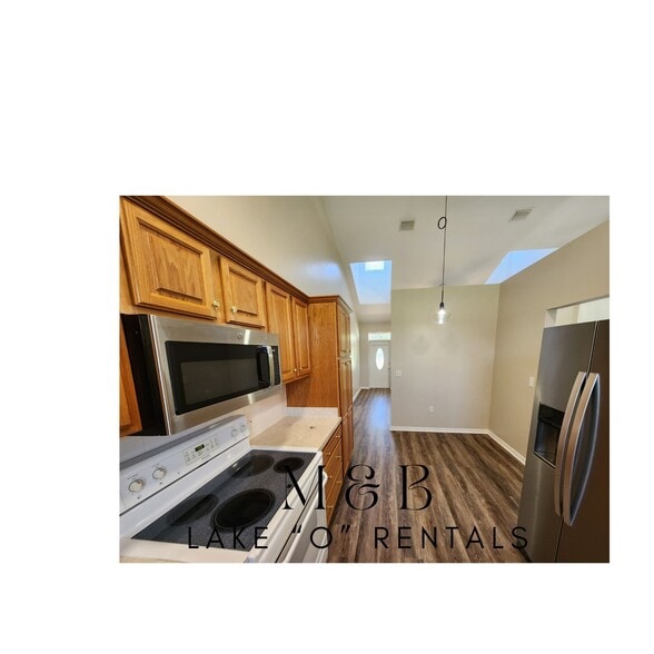 Building Photo - 5785 US-441