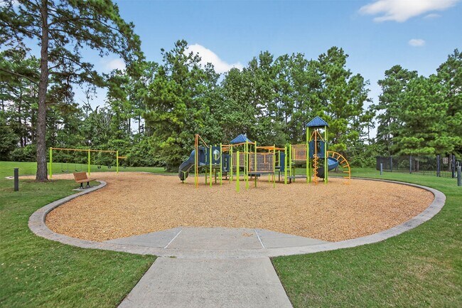 Building Photo - 13760 Rising Sun Ln