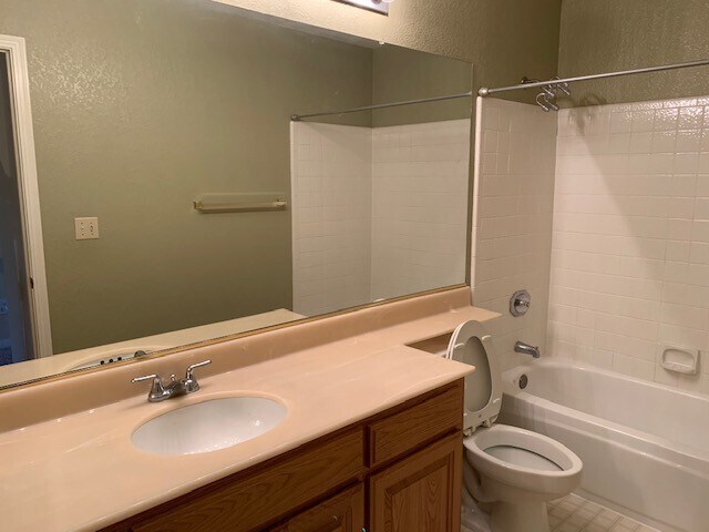 Building Photo - 4265 Garibaldi Pl