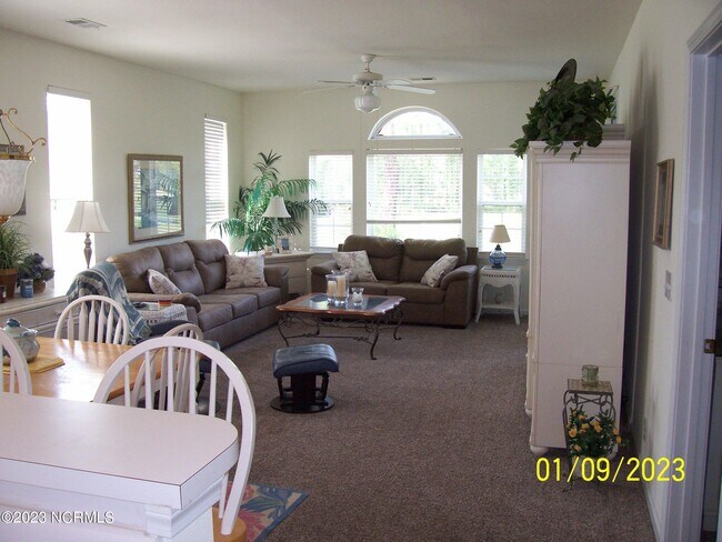 Building Photo - 872 Great Egret Cir SW