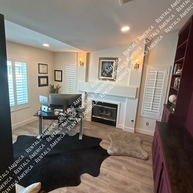 Building Photo - 6841 N Bienville St