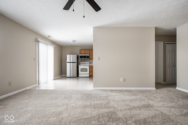 Building Photo - 11194 Black Gold Dr