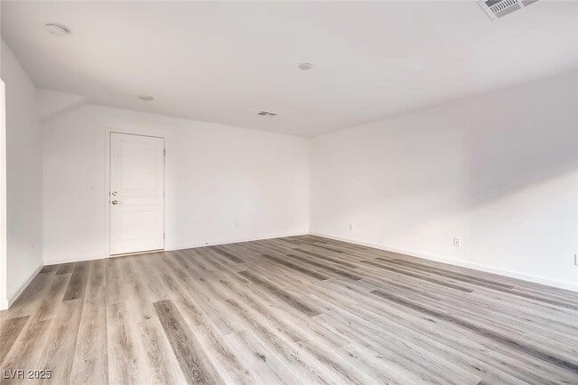 Building Photo - 8098 Misty Canyon Ave