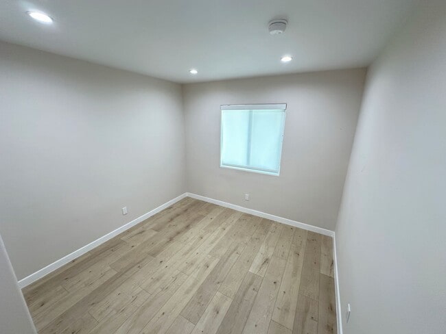 Building Photo - 6722-6724 Hesperia Ave. &amp; 18020 Welby Ave.