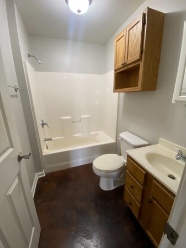 Building Photo - 360 Andre Ave